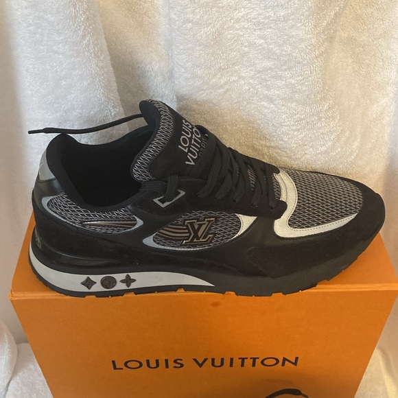 Louis Vuitton Run Away Sneakers NWT - Picture 2 of 8